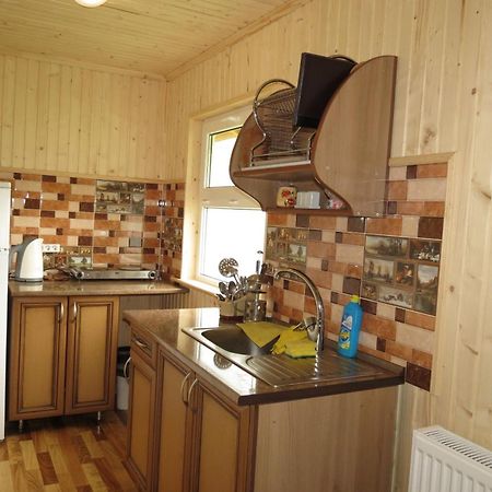 Bilyy Kamin Guest House Tatariv Kamer foto