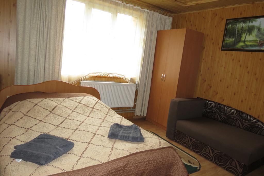 Bilyy Kamin Guest House Tatariv Buitenkant foto