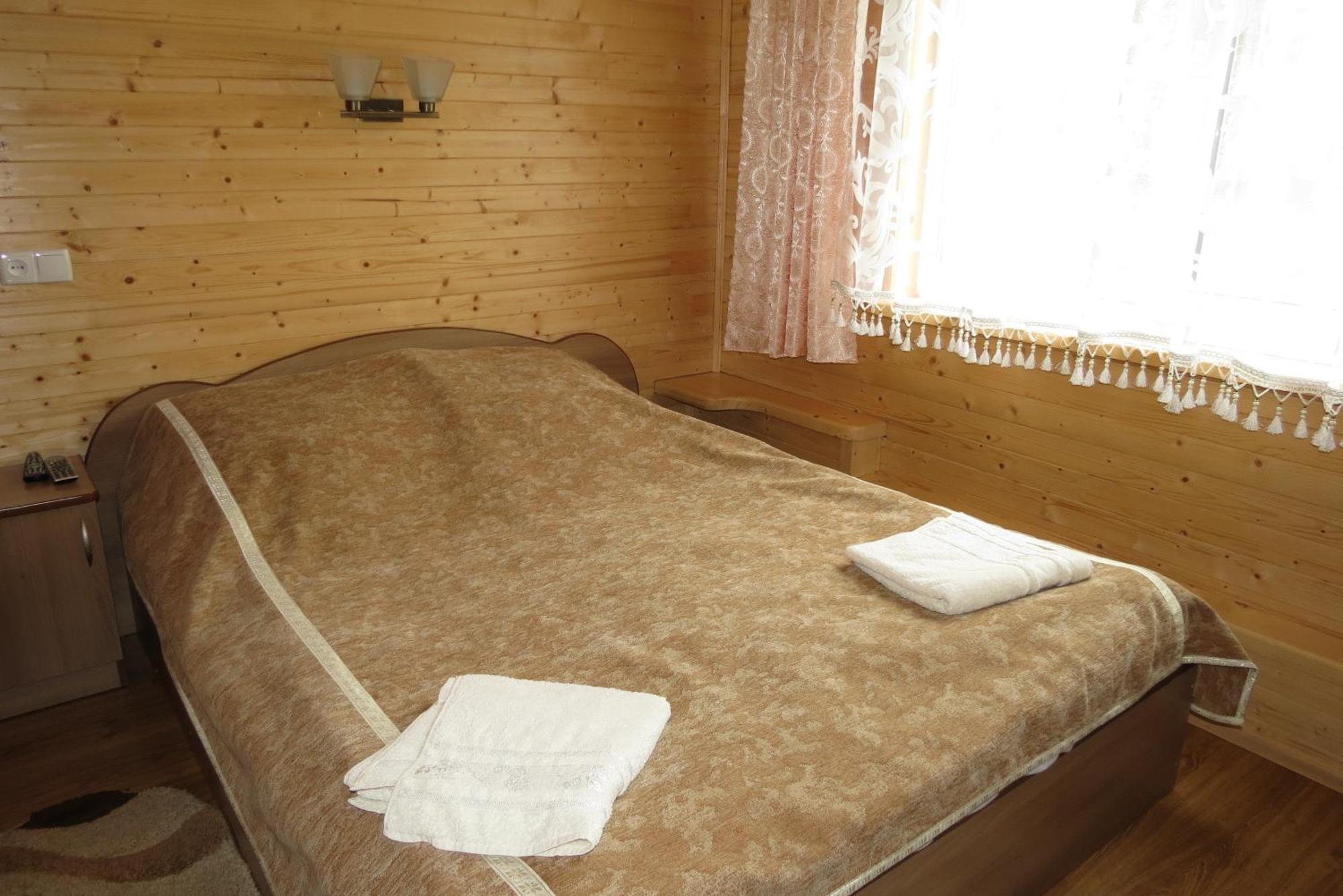 Bilyy Kamin Guest House Tatariv Kamer foto