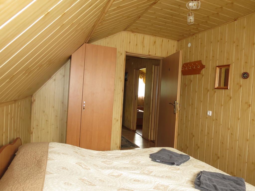 Bilyy Kamin Guest House Tatariv Buitenkant foto