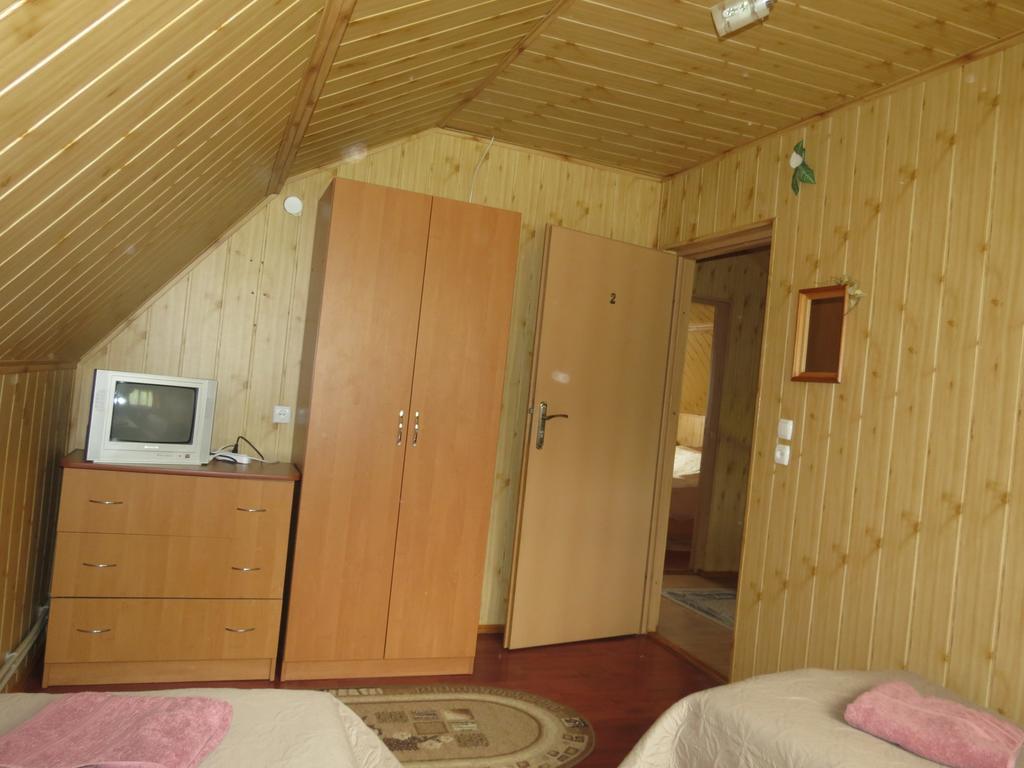 Bilyy Kamin Guest House Tatariv Buitenkant foto