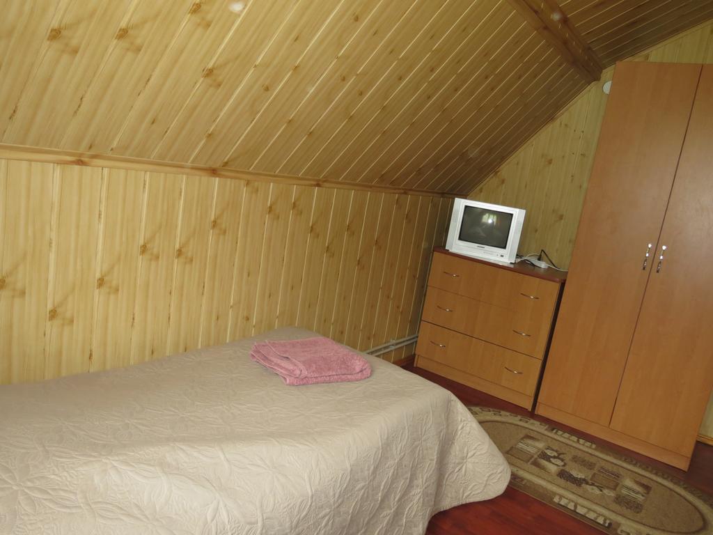 Bilyy Kamin Guest House Tatariv Buitenkant foto